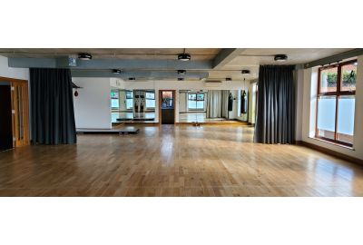 9m room divider