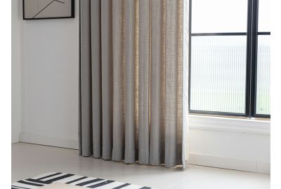 Curtain