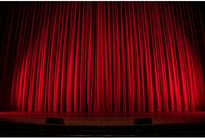 stage backdrop curtains