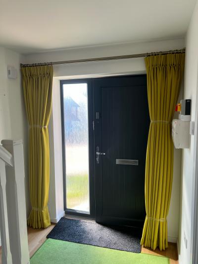 Recess Curtain Pole