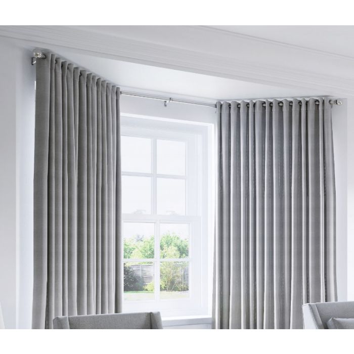 Room Shot Bay Curtain Pole 