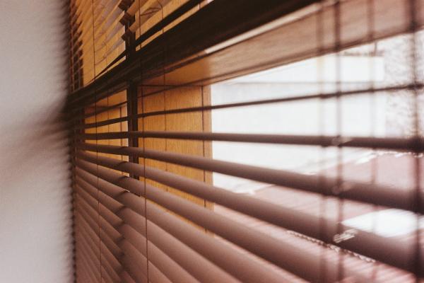 What Are the Signs That You Need to Change Your Blinds