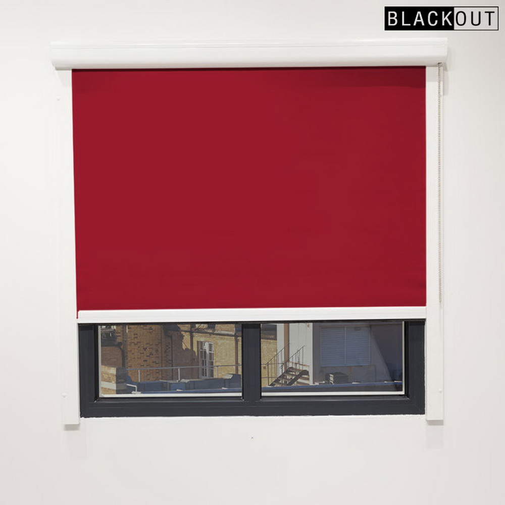 Cassette roller blind mockup in Cherry